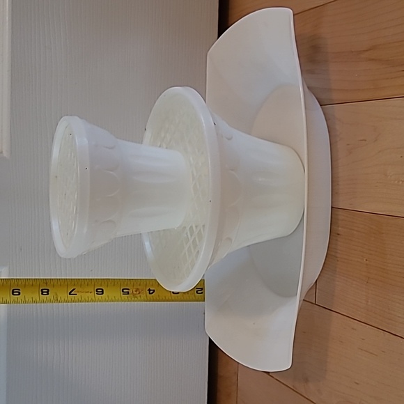 Vintage Tupperware Tuppercraft floralier vase (#632) - Picture 2 of 2